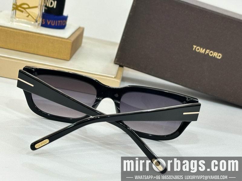 Tom Ford Glasses smx48