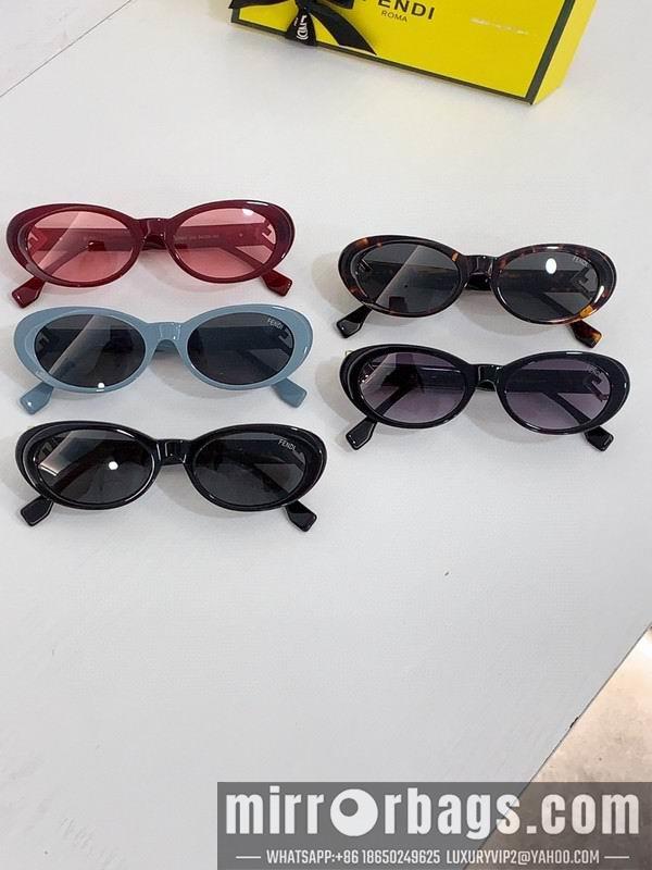 Fendi Glasses smh25