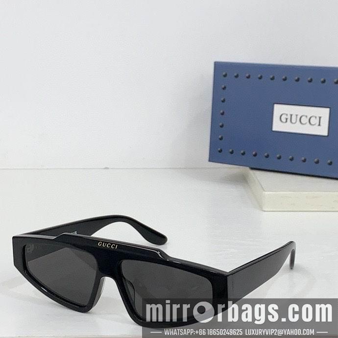 Gucci Glasses smr12