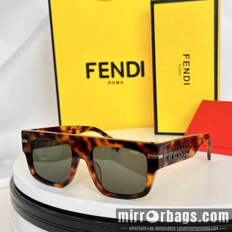 Fendi Glasses smh56