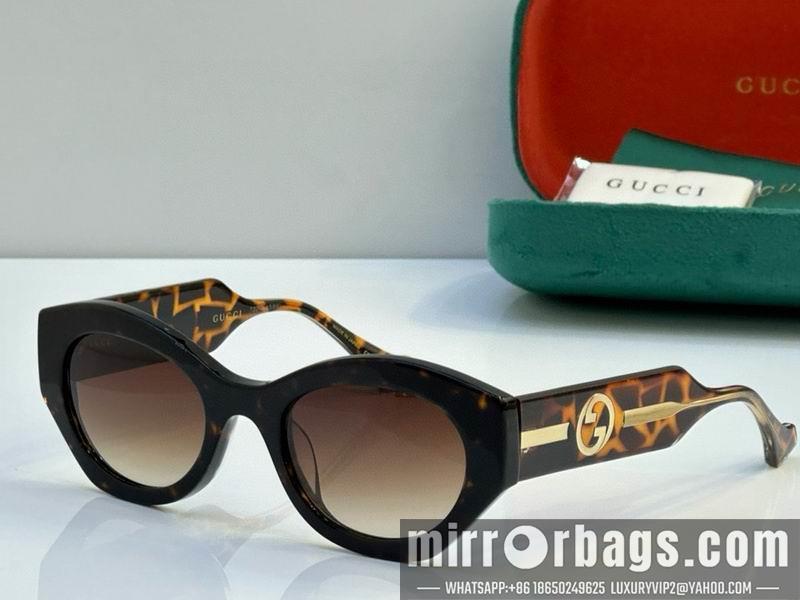 Gucci Glasses smh25