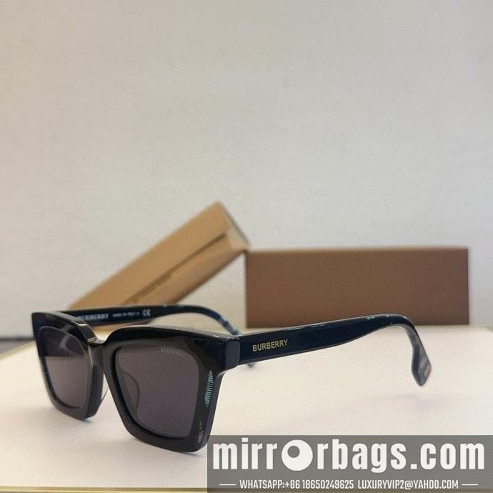 Burberry Glasses smx92