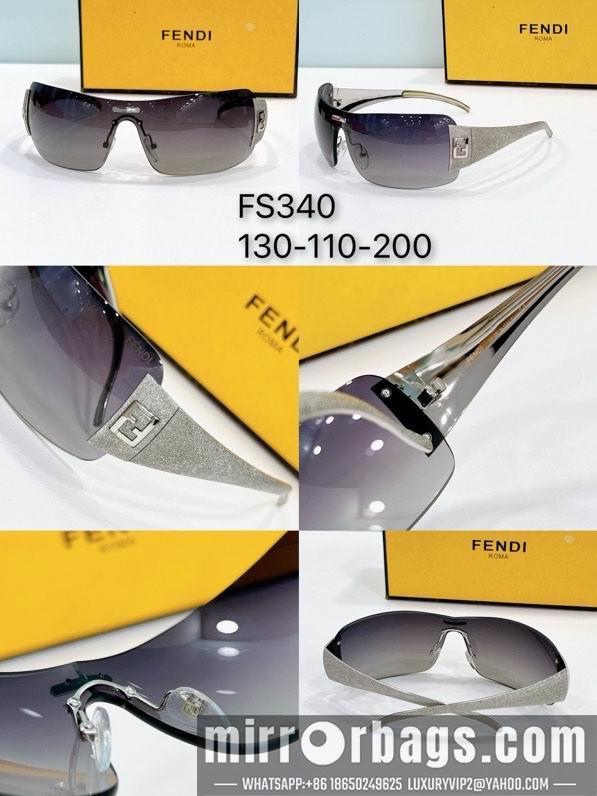 Fendi Glasses smx133