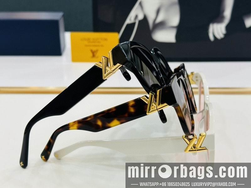 LV Glasses smr104