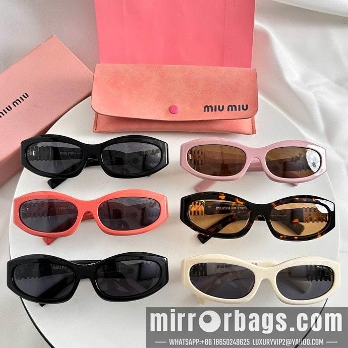 MiuMiu Glasses smx139