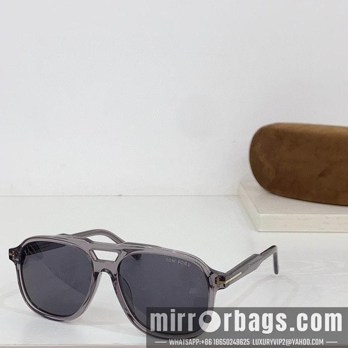 Tom Ford Glasses smx169