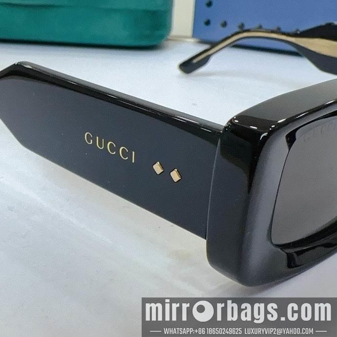 Gucci Glasses smr28