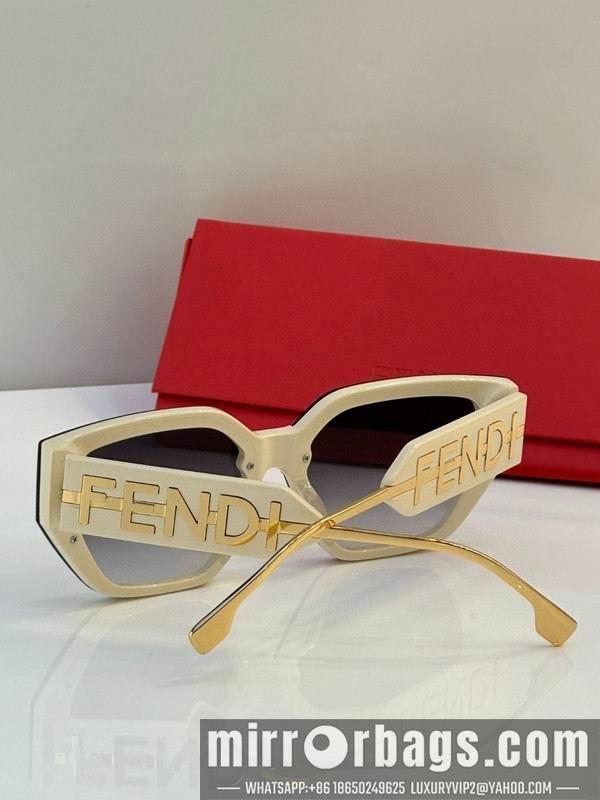 Fendi Glasses smh76