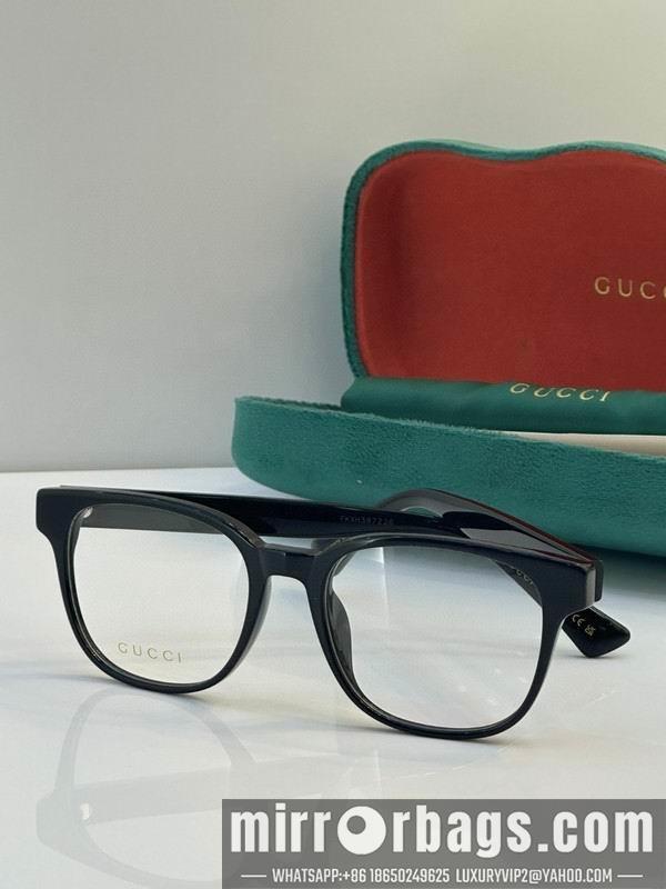 Gucci Glasses smh14