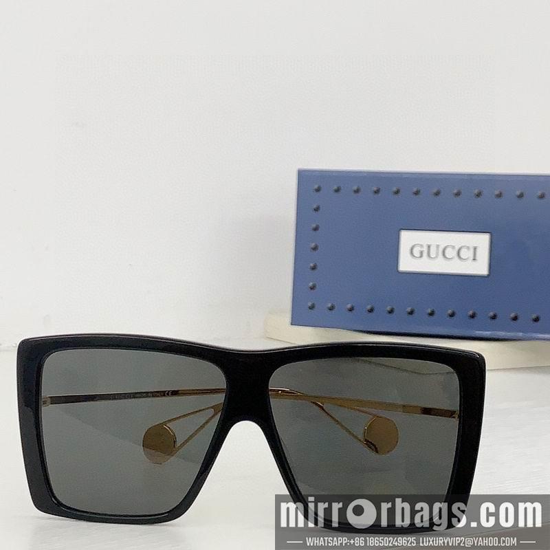 Gucci Glasses smr70