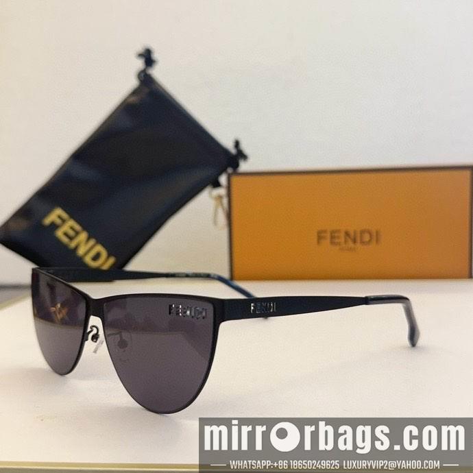 Fendi Glasses smx171
