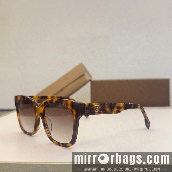 Burberry Glasses smx68
