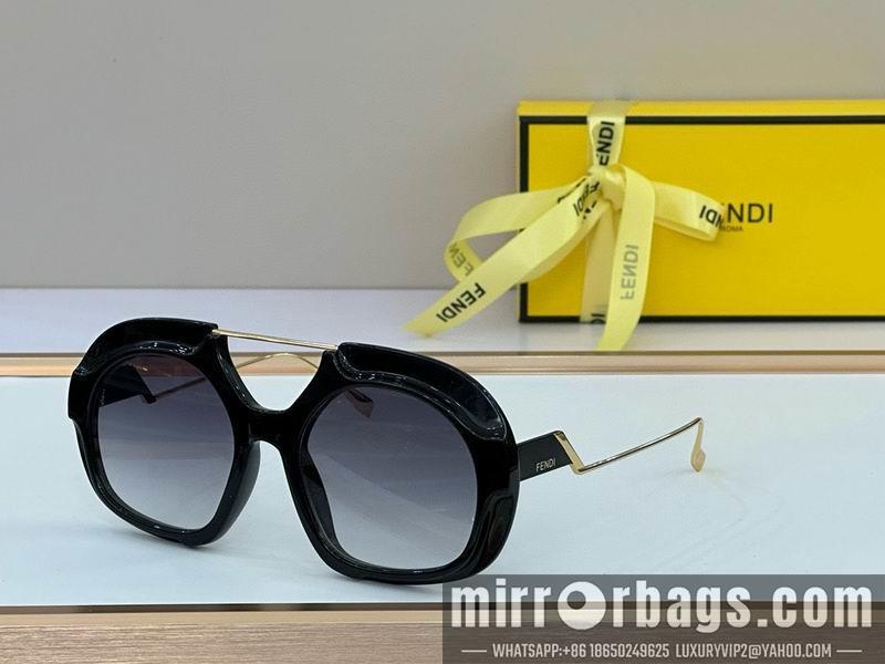 Fendi Glasses smx55