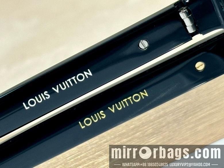LV Glasses smx203