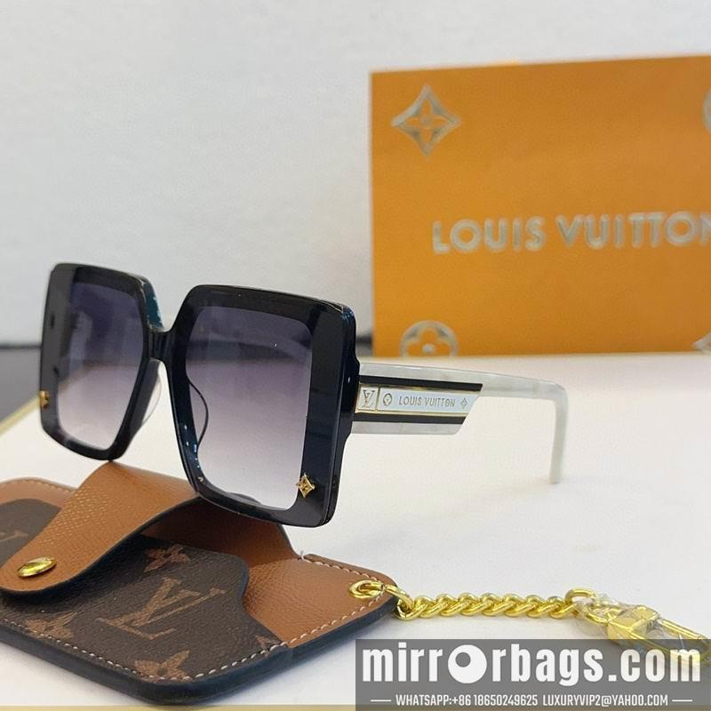 LV Glasses smx155