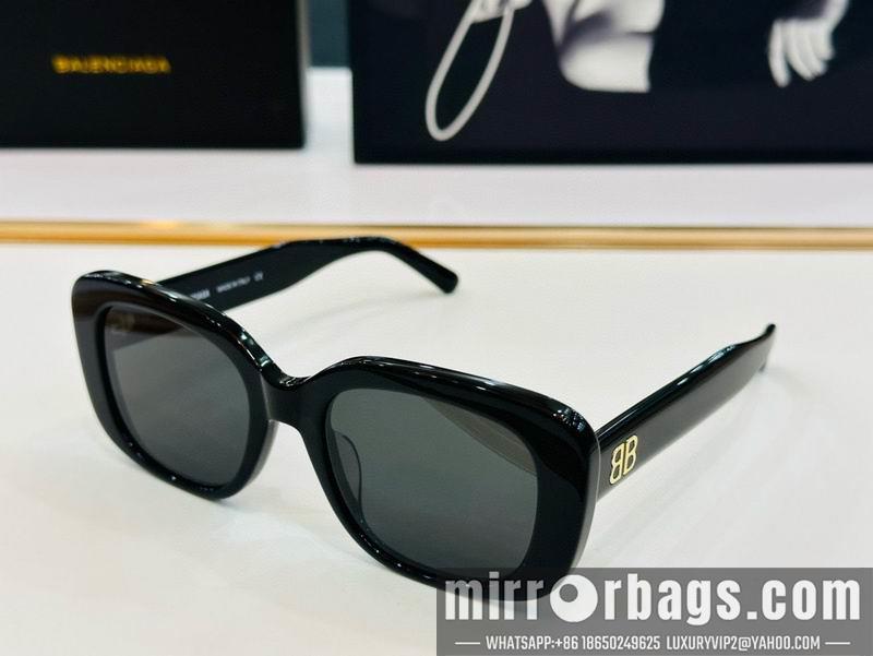 Balenciaga Glasses smx58