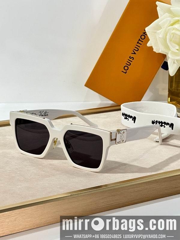 LV Glasses smh26
