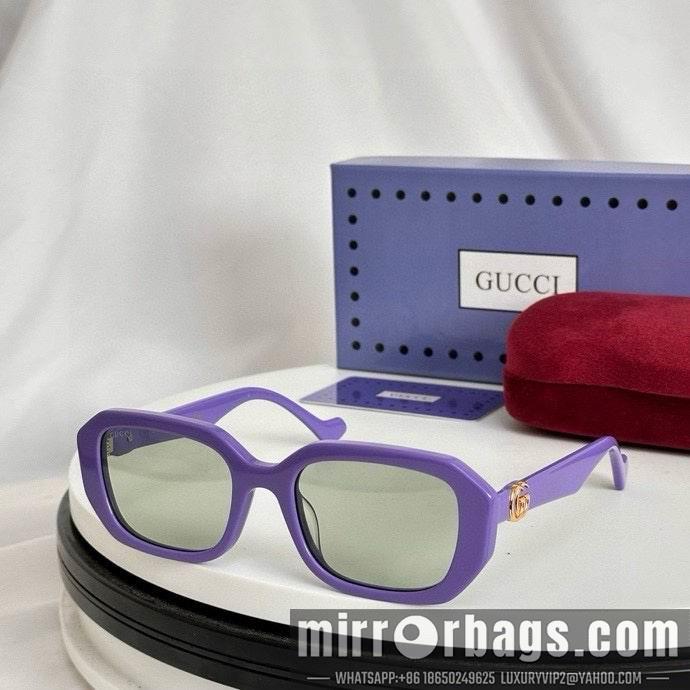 Gucci Glasses smx211
