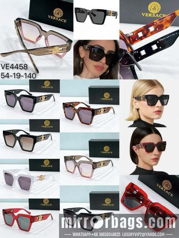 Versace Glaases smx131