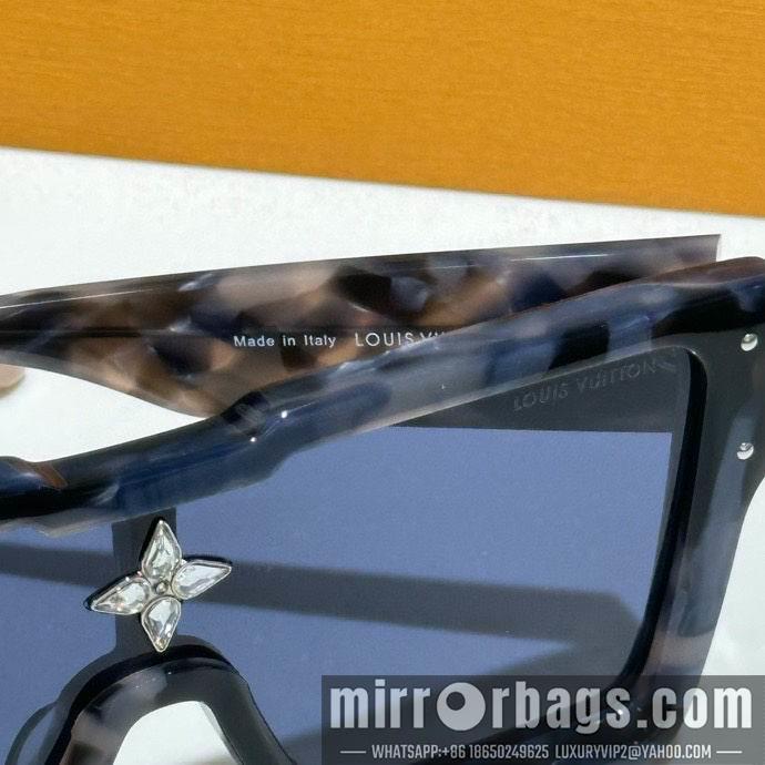 LV Glasses smx94