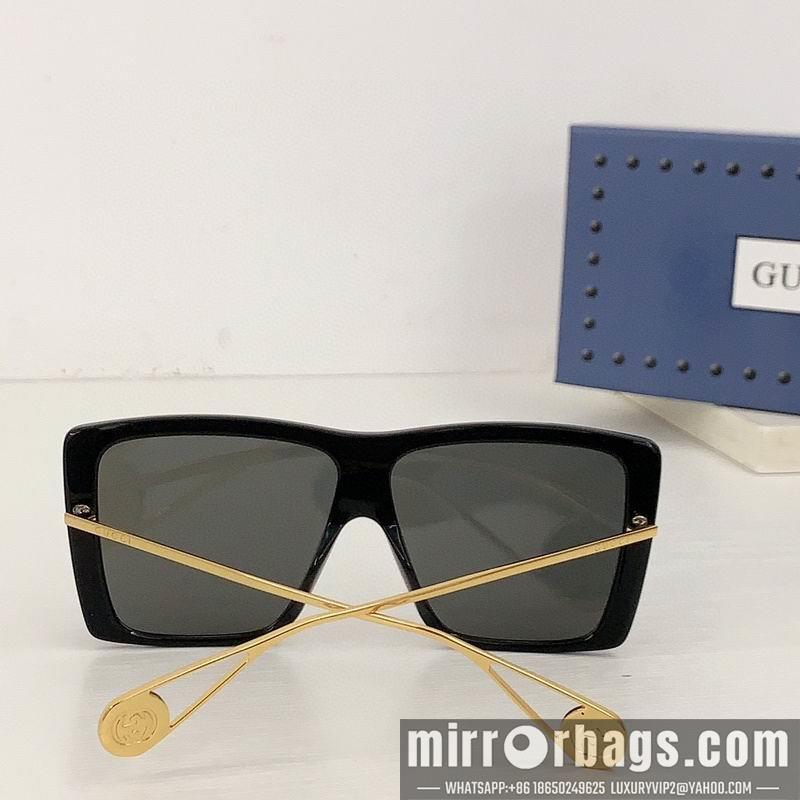 Gucci Glasses smr70