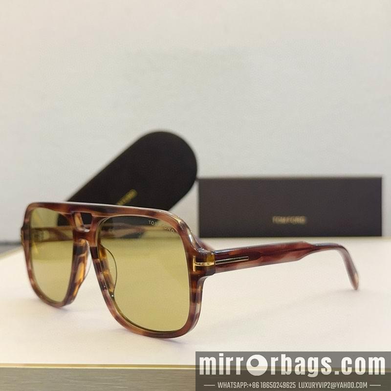 Tom Ford Glasses smx143