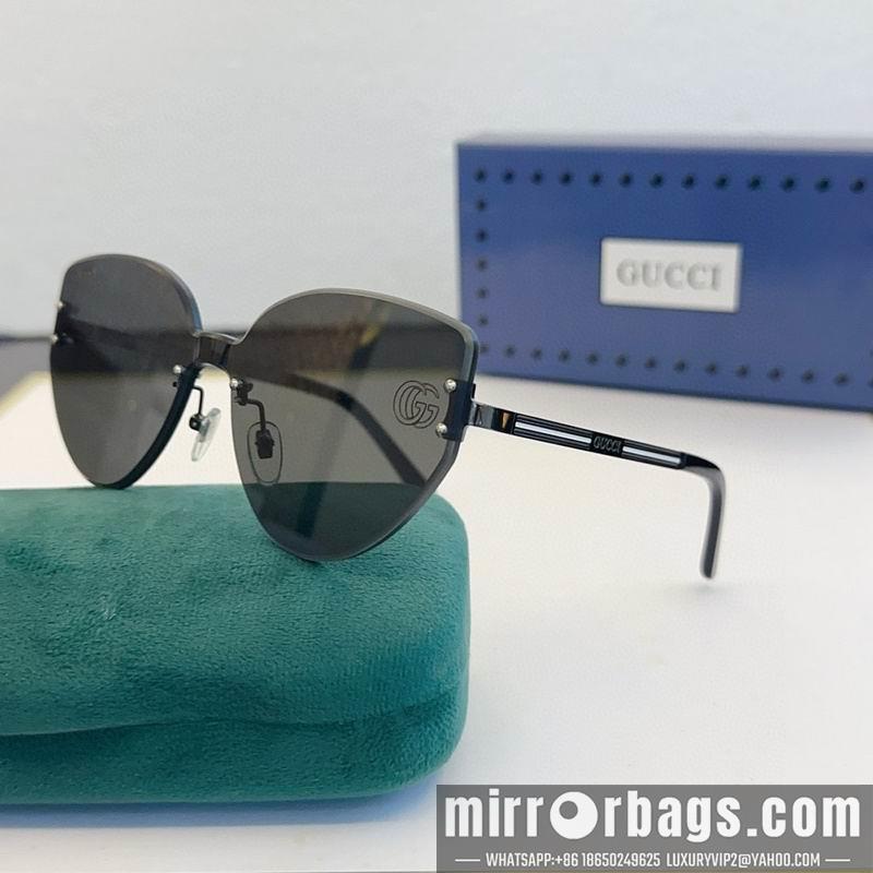 Gucci Glasses smx132