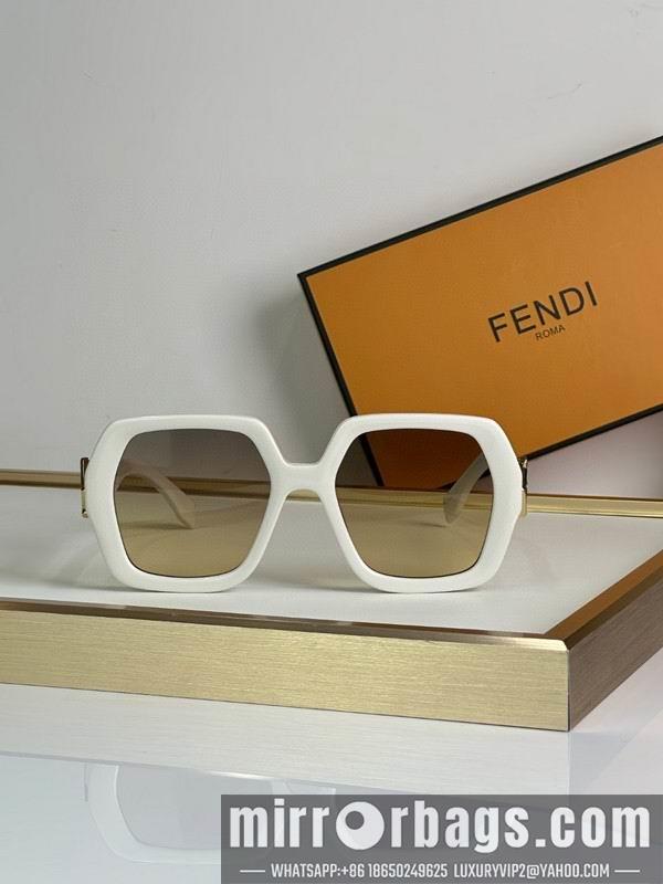 Fendi Glasses smh85