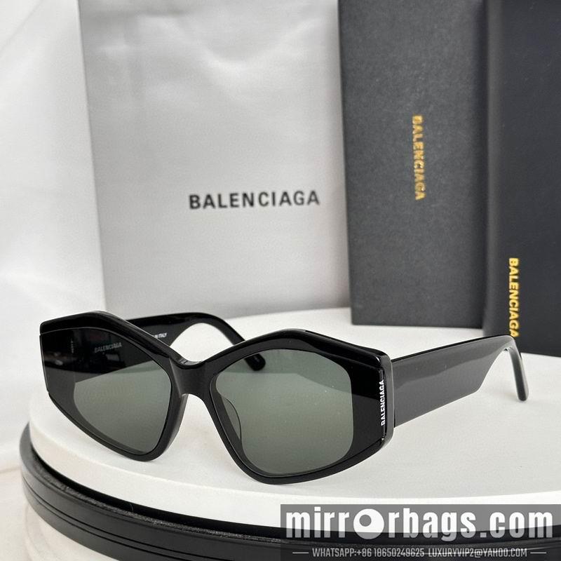 Balenciaga Glasses smr107