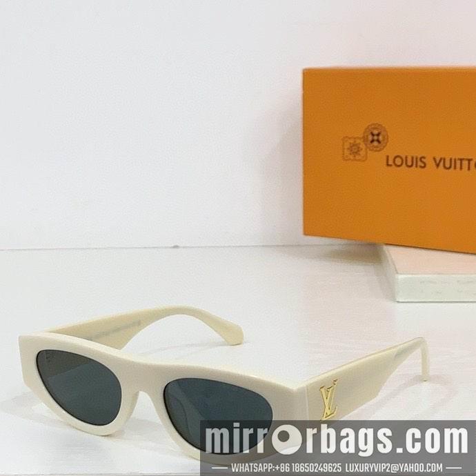 LV Glasses smx212