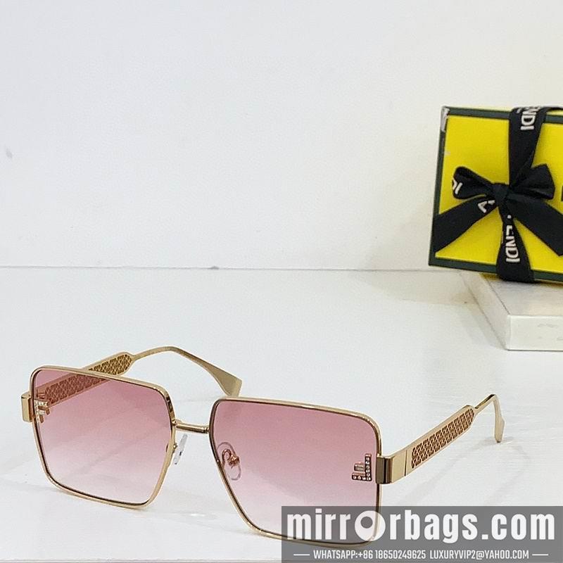 Fendi Glasses smh64