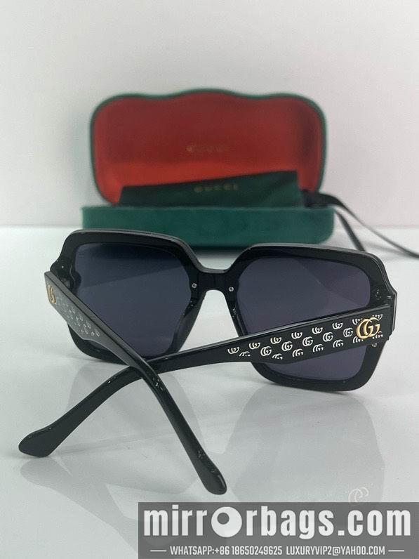 Gucci Glasses smx71