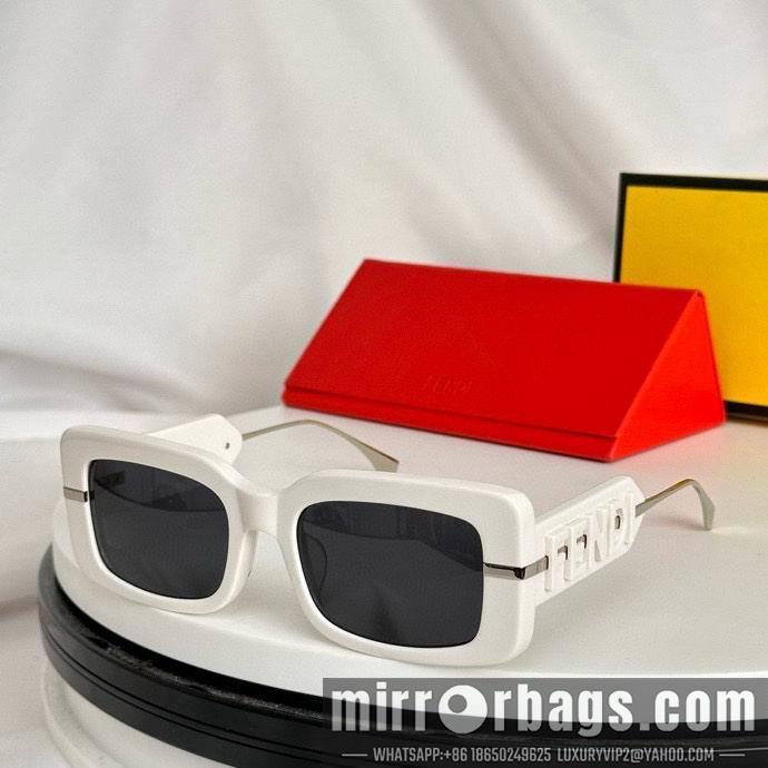 Fendi Glasses smx127