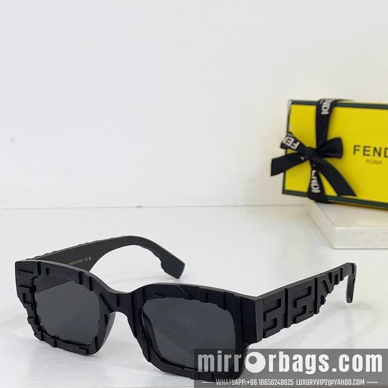 Fendi Glasses smh30