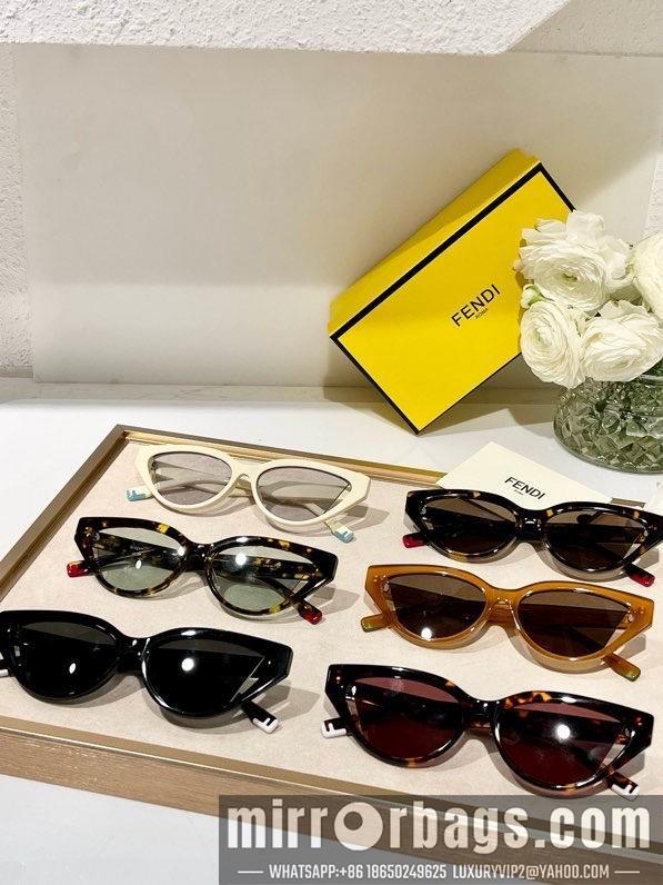 Fendi Glasses smx68