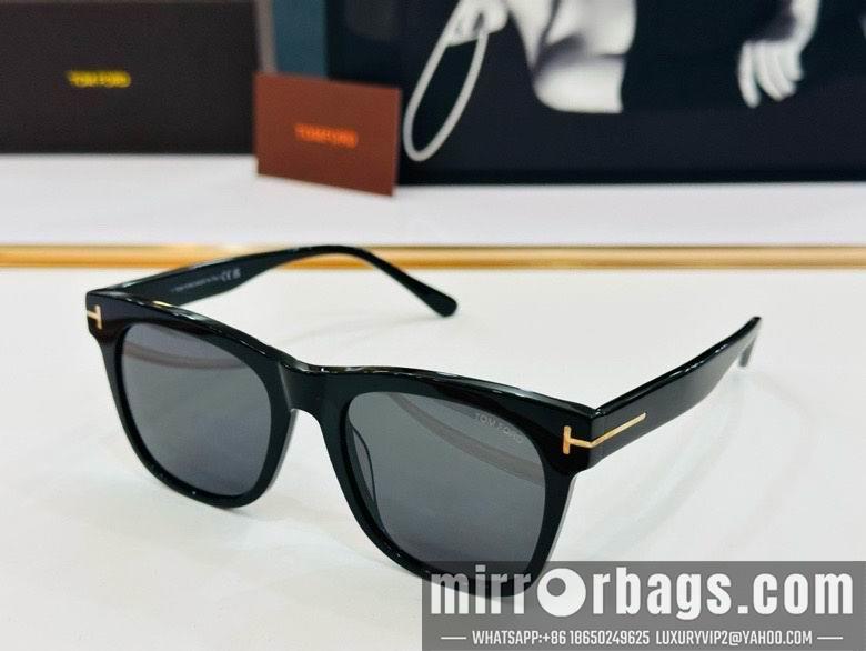 Tom Ford Glasses smx70