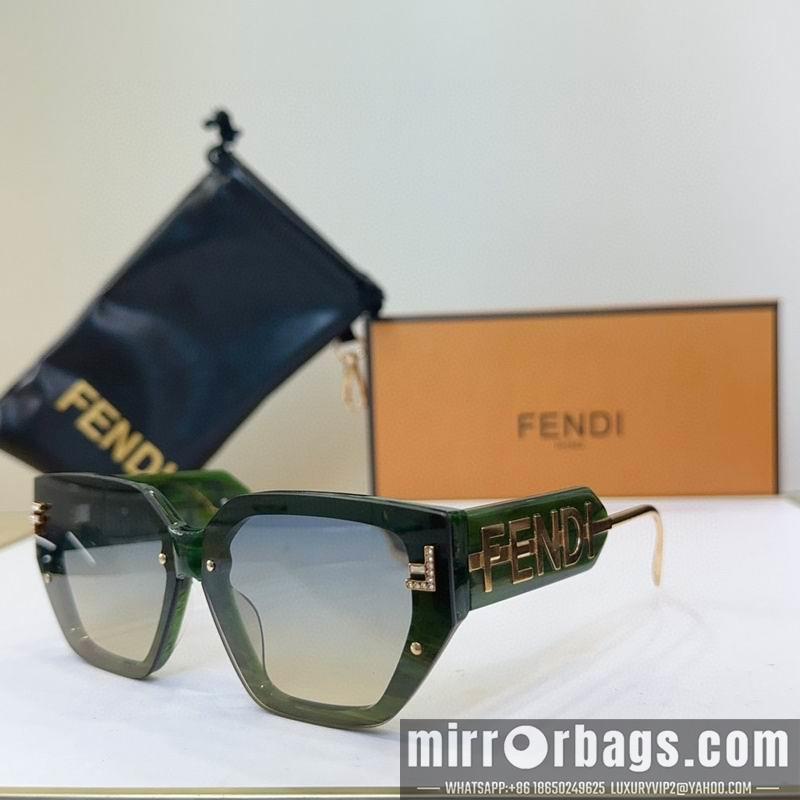 Fendi Glasses smh52