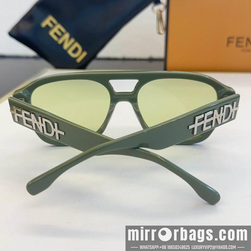 Fendi Glasses smx152
