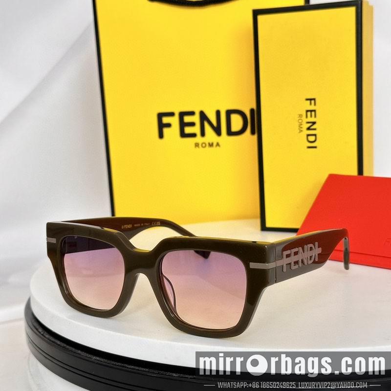Fendi Glasses smh55