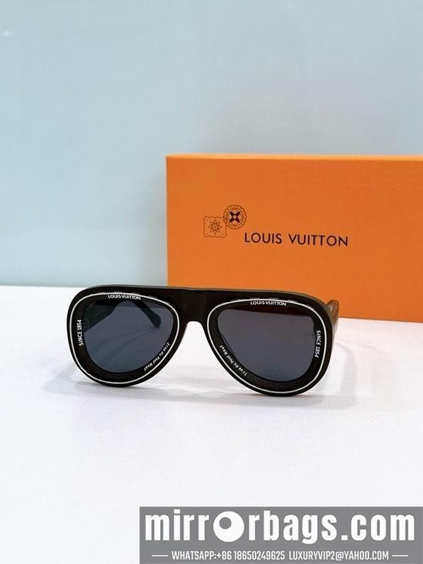 LV Glasses smx205
