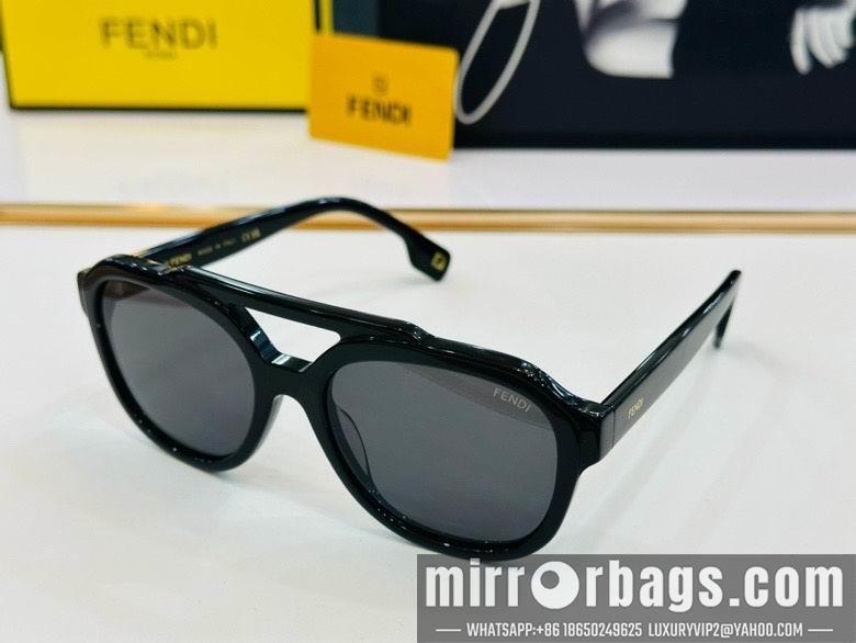 Fendi Glasses smx118