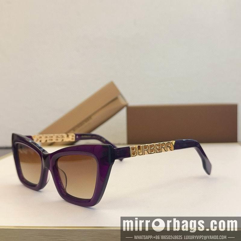 Burberry Glasses smx71