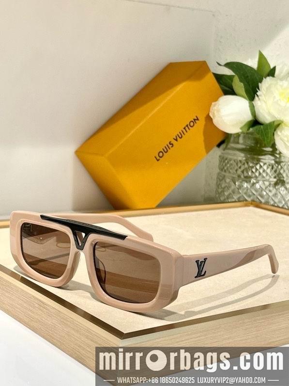 LV Glasses smx201
