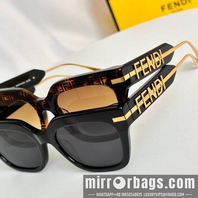 Fendi Glasses smx63