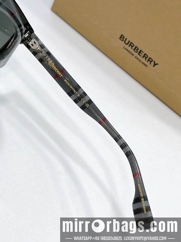 Burberry Glasses smr01