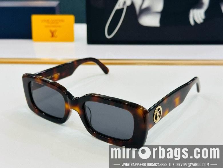 LV Glasses smr68