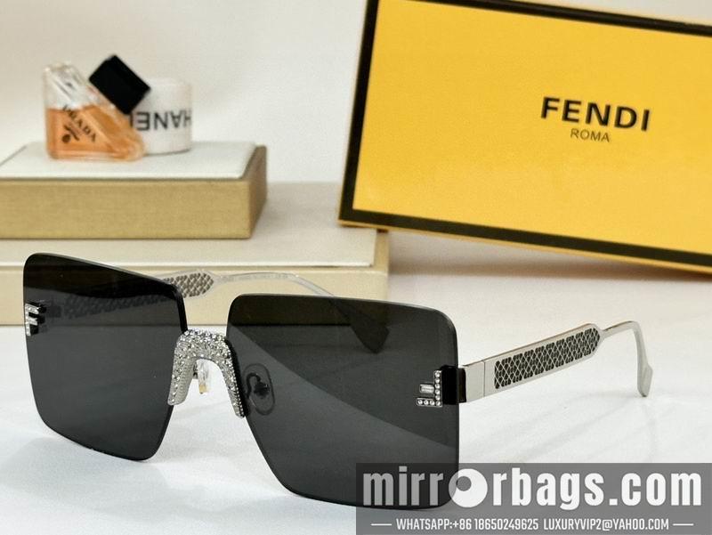 Fendi Glasses smh120