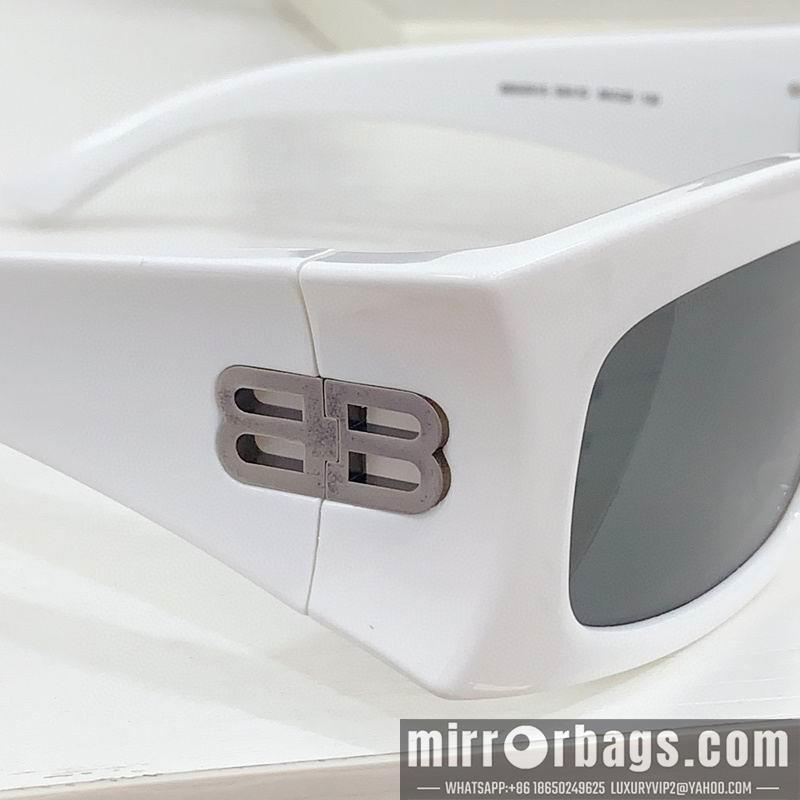 Balenciaga Glasses smr102