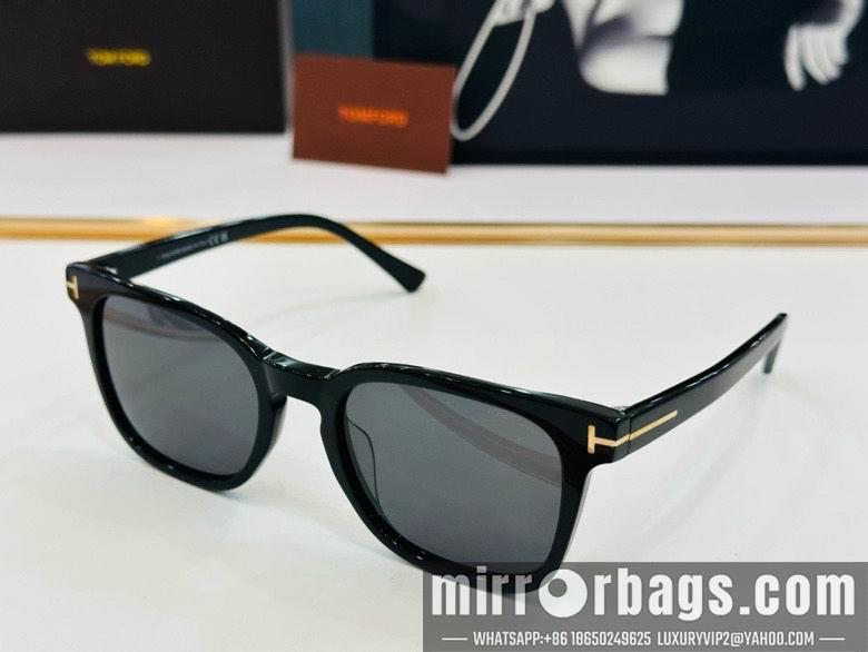 Tom Ford Glasses smx72