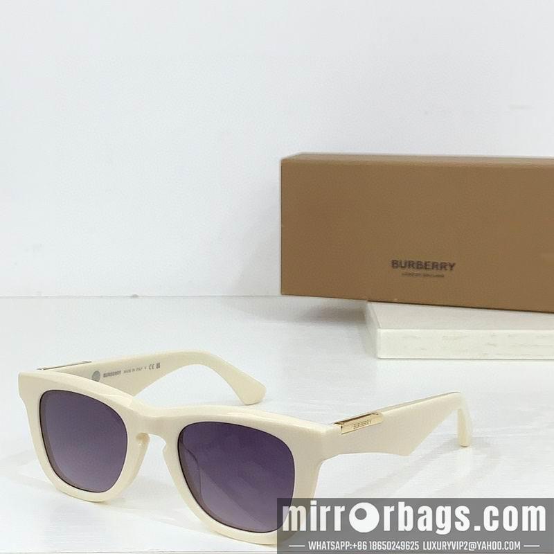Burberry Glasses smr21
